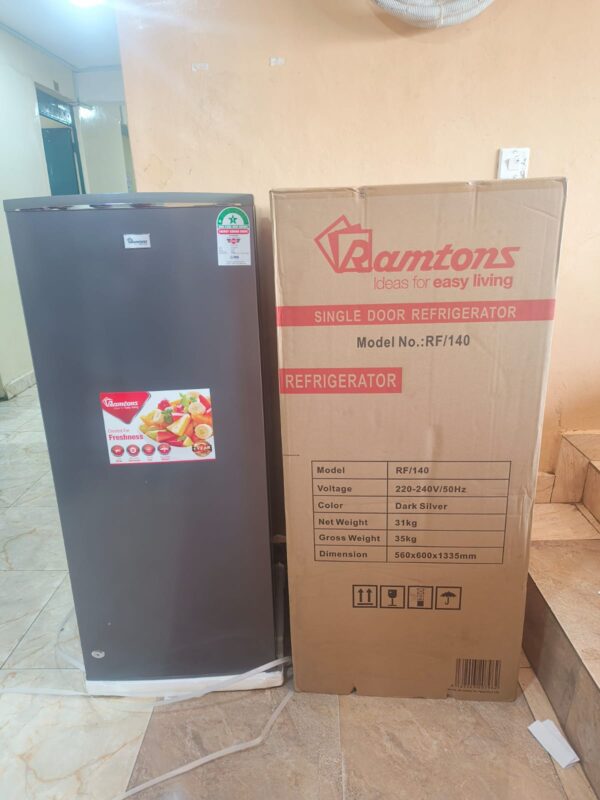 Ramtons RF/140 180L Single Door Fridge/ Silver/Energy Efficient